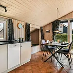 Hébergement de vacances C11083-hemmet-bork-hytteby-43 *