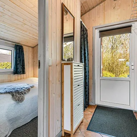 C11083-hemmet-bork-hytteby-43 度假居 *